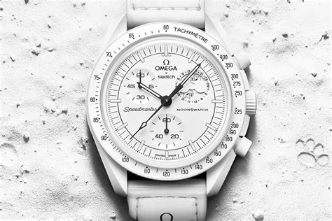 Omega Moonswatch Ecco Lo Snoopy Tutto Bianco Quando Esce In Italia