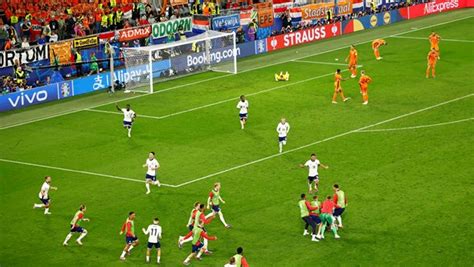 Inglaterra Vence Reviravolta E Golo Ao Cair Do Pano E Est Na Final