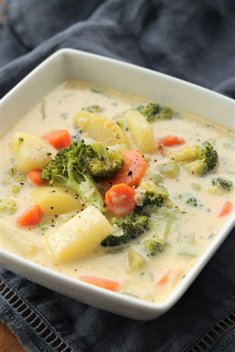 Cheesy Broccoli Potato Soup My Recipe Treasures