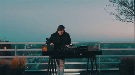 Martin Garrix Feat John Martin Higher Ground Live From Rooftop In Amsterdam Youtube