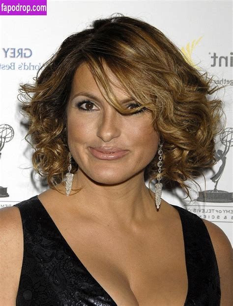 Mariska Hargitay Therealmariskahargitay Leaked Nude Photo From