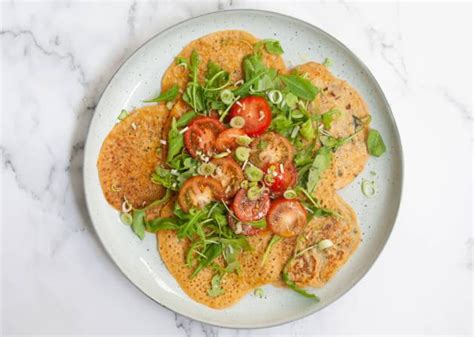 Tortitas De Lenteja Roja Con Tomates Secos Y Albahaca Recetas