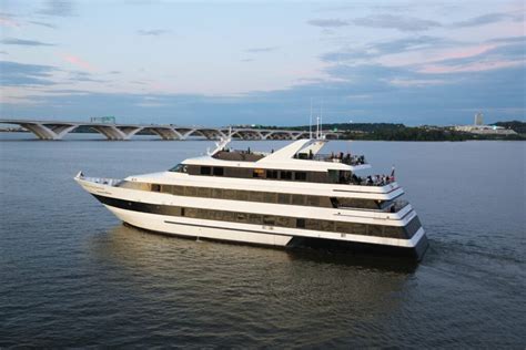 Washington, DC, Yacht Charters & Boat Rentals (2024 & 2025) - City Cruises™