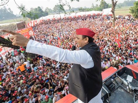 UP elections 2022: Akhilesh Yadav promises Rs 25 lakh to 'martyrs' of ...