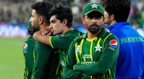 ‘you Did Not Take Brave Decisions Mohammad Amir Hits Out At Skipper