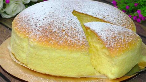 Gâteau au yaourt sans farine préparé avec de la maïzena super