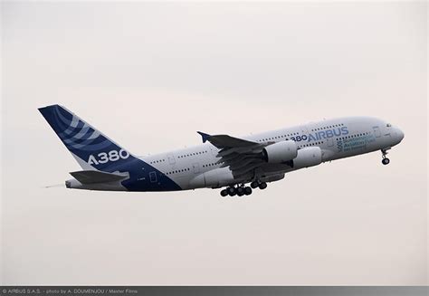 Airbus A Completes First Flight Powered By Percent Saf