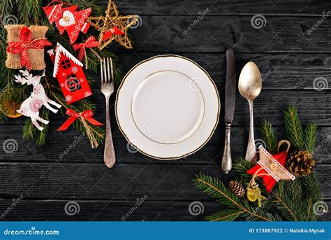 Christmas Table Decoration Christmas Dinner Plate Cutlery Decorated