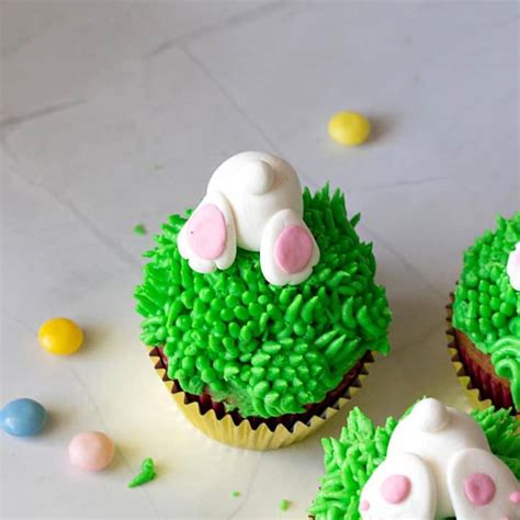 Celebrate Easter With Bunny Butt Cupcakes And Carrot Cake Veena