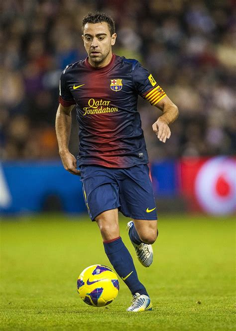 Xavi Hernandez Hombre Futbolista Fc Barcelona EspaA For Your