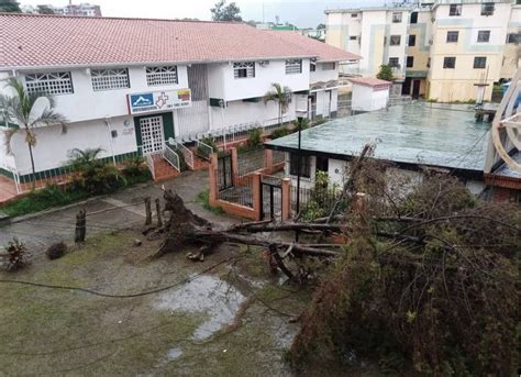 Lluvias Dejan Afectaciones En Falc N Y M Rida