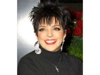 Liza Minnelli biography, birth date, birth place and pictures