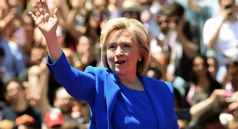 Clinton Super Pac Readies Early Trump Strike Ace Metrix