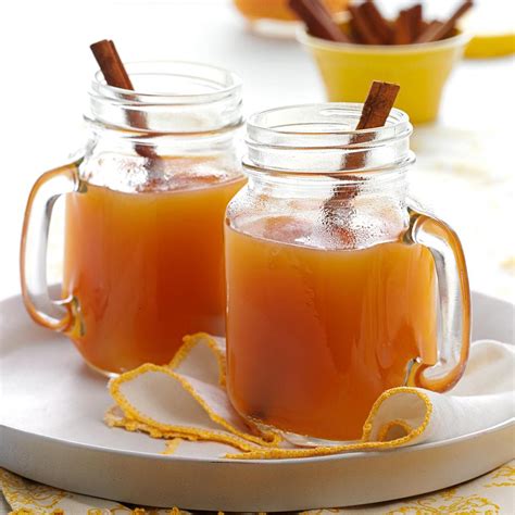 Hot Spiced Cider Recipe: How to Make It