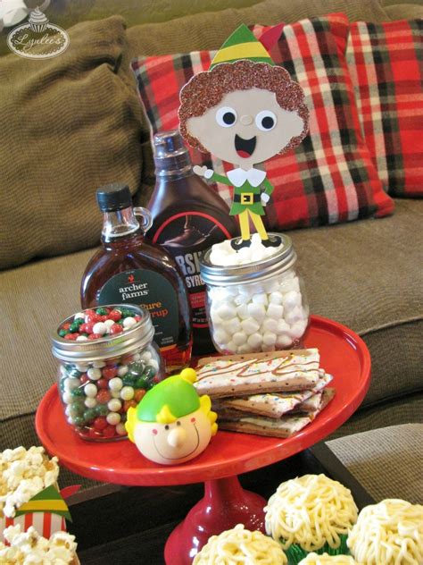 Santa’s Coming!!! Elf Party for a Family Movie Night — Lynlees