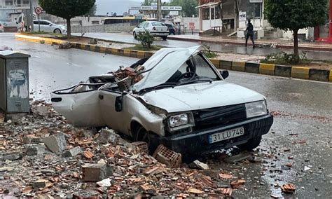 Terremoto de magnitude 7 8 deixa mais de 2 mil mortos na Turquia e na Síria