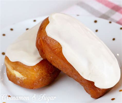 Cream Filled Maple Bars Recipe Maple Bars Delicious Deserts Donut