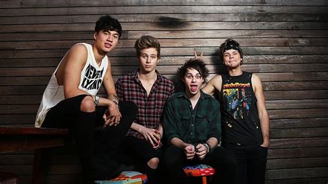 5 Seconds Of Summer Rilis Video Shes Kinda Hot Creativedisc