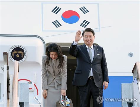 윤석열 대통령 내외 제78차 유엔 총회 참석차 출국 연합뉴스