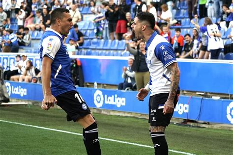 Valencia vs Alavés resumen goles y mejores jugadas de LaLiga Santander