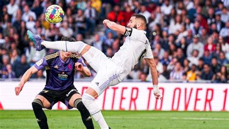 HASIL Liga Spanyol Benzema Cetak Hattrick Real Madrid Pesta Gol Atas