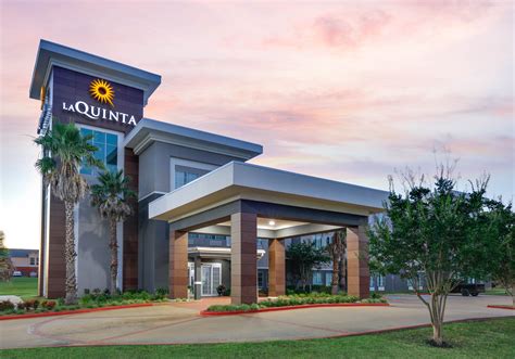 La Quinta Inn & Suites by Wyndham Jacksonville TX | Jacksonville, TX Hotels