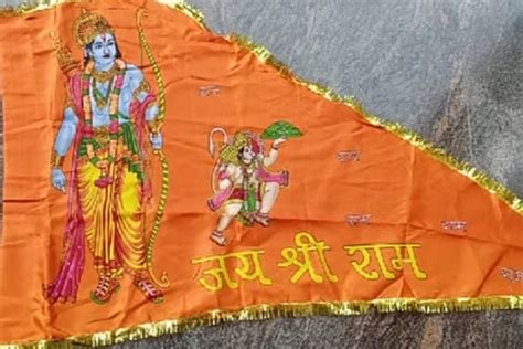 Ayodhya Ram Mandir राम मंदिर के उद्घाटन से पहले बढ़ी भगवा झंडे पटके और मिट्टी के दीए की मांग