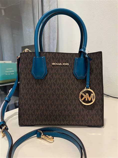 Michael Kors Mercer Medium Messenger In Lagoon Exclusively USA