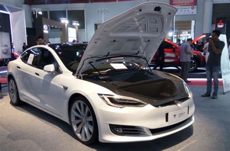 Mobil Listrik Tesla Terbaik Gambar Mobil