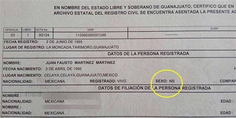 ¡histórico Guanajuato Entrega La Primer Acta De Nacimiento No Binario