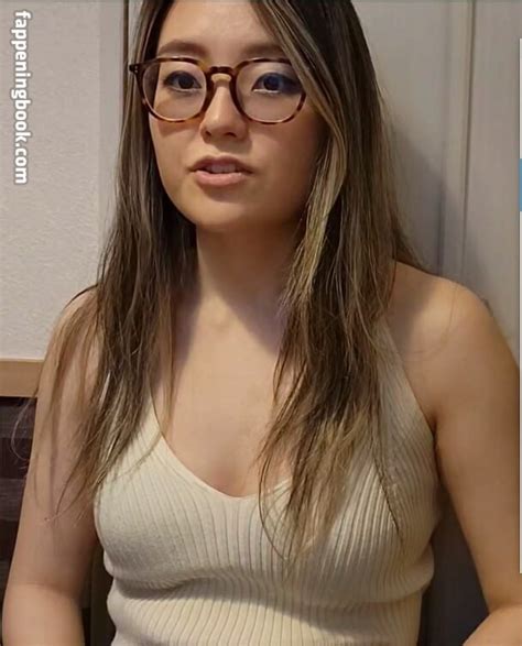 Potasticpanda Mxrlovesfans Nude Onlyfans Leaks The Fappening