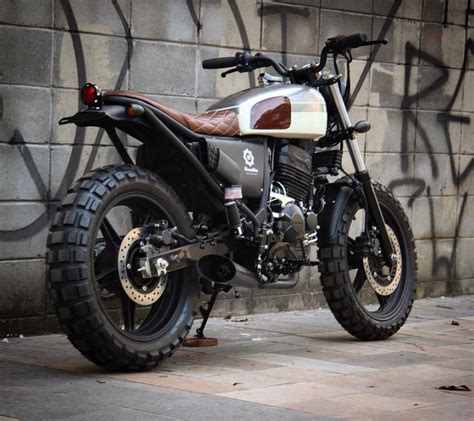 Honda 300 Scrambler