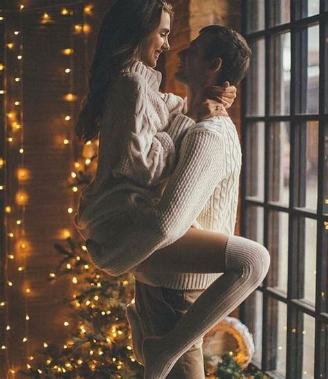 Christmas Couple Photoshoot Ideas Relationship Goals Funny Couple Poses Couple Photography