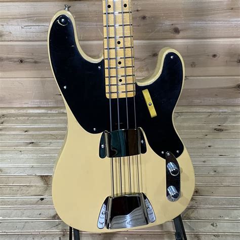 Fender Custom Shop 1951 Deluxe Closet Classic Precision Bass Reverb