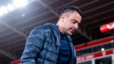 Xavi preparou lista de dispensa estrelada antes da demissão no