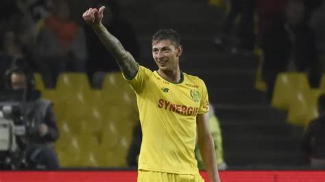 Caso Emiliano Sala Cardiff City Debe Pagar Al Nantes Millones Por Su