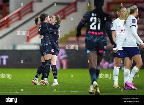 Manchester City S Yui Hasegawa Left Celebrates Scoring The Opening