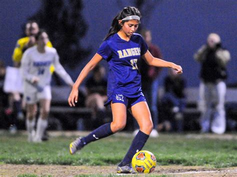 Santa Rosa Academy girls fall to Nuview Bridge in soccer | Valley News