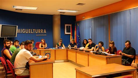 El Consejo Municipal De La Juventud Trabaja Para La Programación De Actividades En Las Ferias