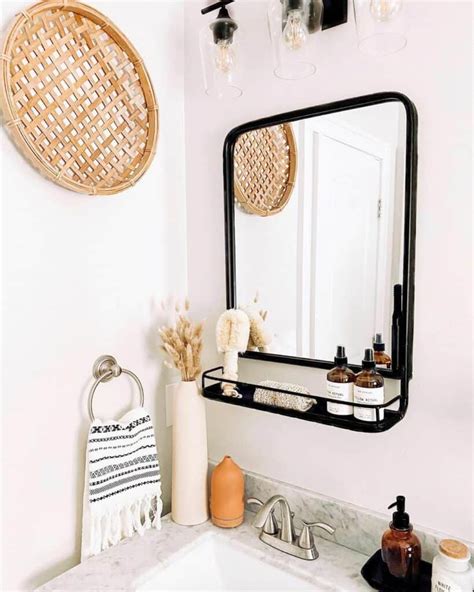 27 Pretty Bathroom Accessories Ideas To Complete Your Space