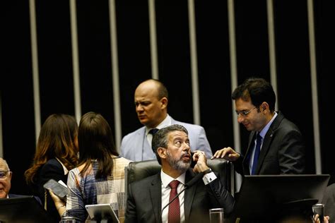 Vergonha C Mara Aprova Pec Da Anistia Que Reduz Cota Para Negros Nas