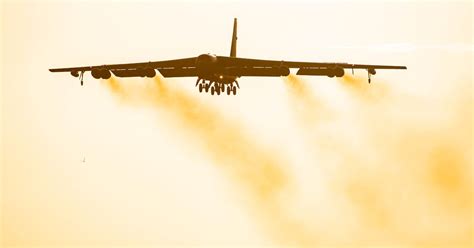 Watch as bombs loaded on USAF B52 bomber before mission - Northants Live