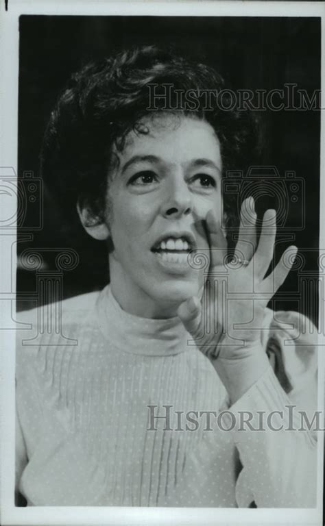 1982 Press Photo Frances De La Tour Co Stars In Flichers Comedy Serie