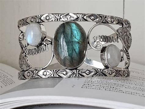 Bracelet Labradorite Bleue Et Pierre De Lune Arc En Ciel Brin De Syl