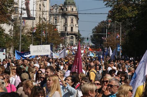 Protest Prosvetnih Radnika Borimo Se Za Svoje Dostojanstvo