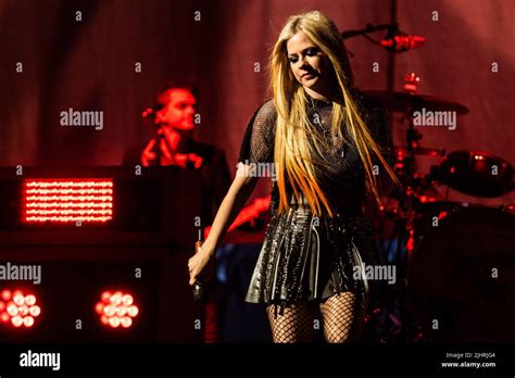 Avril Lavigne Performs During The The Mainstream Sellout Tour At