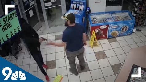 Wow Former Marine Stops Armed Robber At Arizona Gas Station Youtube