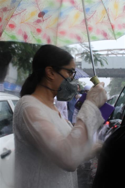 Sushant Singh Rajput Funeral Photos: सुशांत सिंह राजपूत का हुआ अंतिम ...