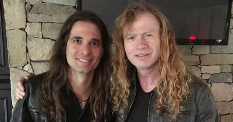 Megadeth Dave Mustaine elogia trabalho de Kiko Loureiro no novo álbum