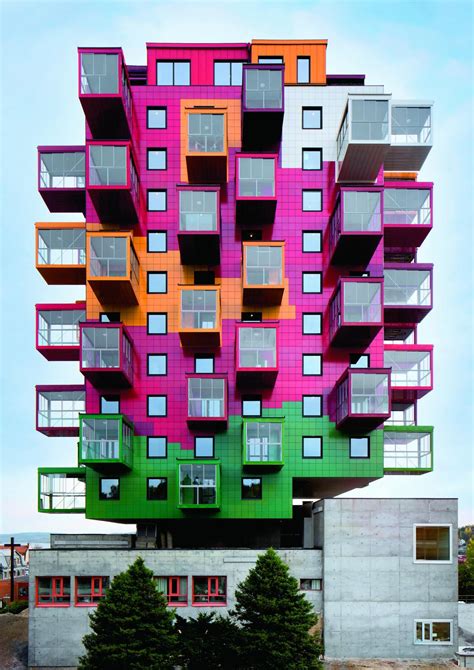 15 Playfully Bold Examples of Postmodern Architecture - Yahoo Sports